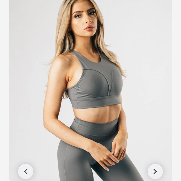 Alphalete Other - Quiet shade alphalux alto bra in size small